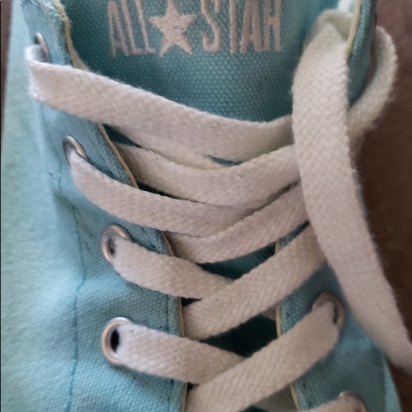 Converse - Picture 3 of 4